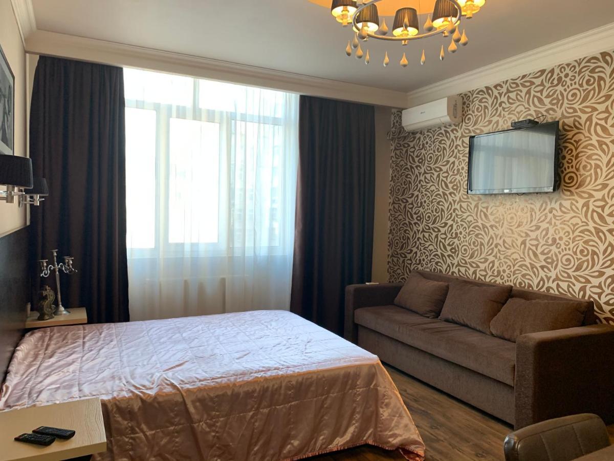 Apartment Elegant Kiev Extérieur photo